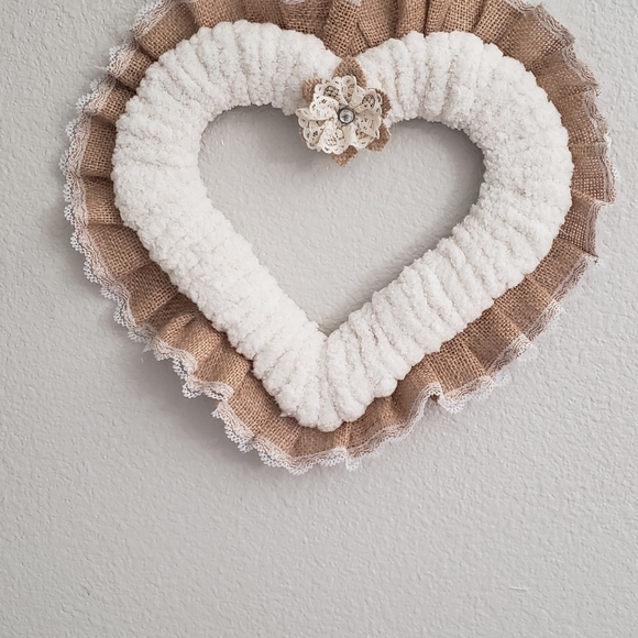 Hearth wreath 12" x 14" - Picture 4 of 13